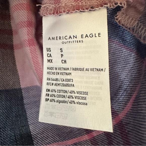 NWT, American Eagle Outfitters, Plaid Crop Button-down Shirt, Pink & Blue, Small - Picture 6 of 11